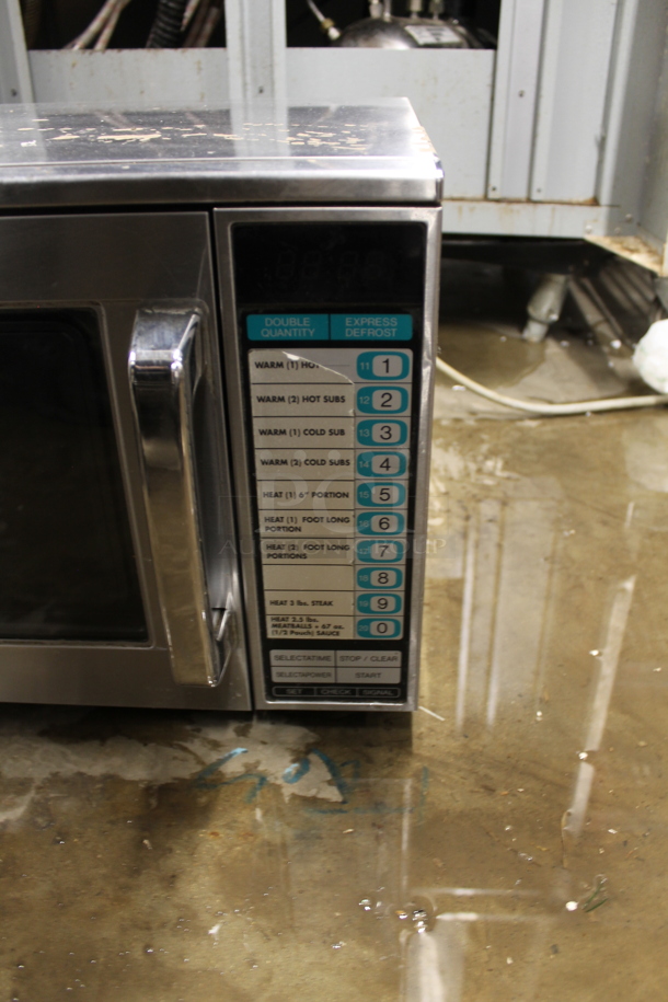Sharp R-22GT-F Stainless Steel Commercial Microwave Oven. 120 Volts, 1 Phase.  - Image 2 of 5