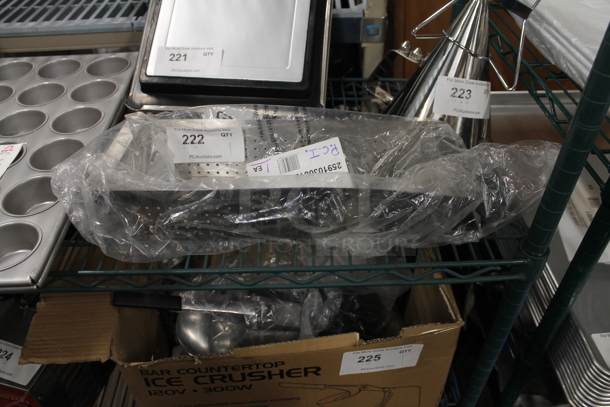 BRAND NEW SCRATCH AND DENT! Fryclone 2591030618 Stainless Steel Filter Basket for 50 lb. Low Profile Portable Filter Machine - Image 2 of 4