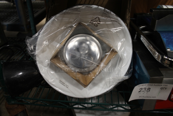 BRAND NEW SCRATCH AND DENT! ServIt 30-80" Retractable Cord Ceiling Mount Heat Lamp. 120 Volts, 1 Phase.  - Image 3 of 5