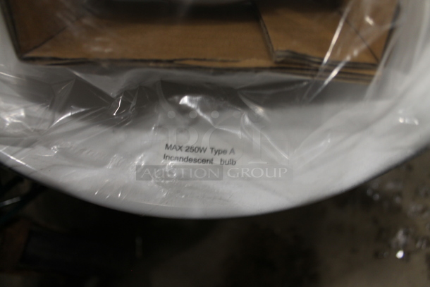 BRAND NEW SCRATCH AND DENT! ServIt 30-80" Retractable Cord Ceiling Mount Heat Lamp. 120 Volts, 1 Phase.  - Image 4 of 5