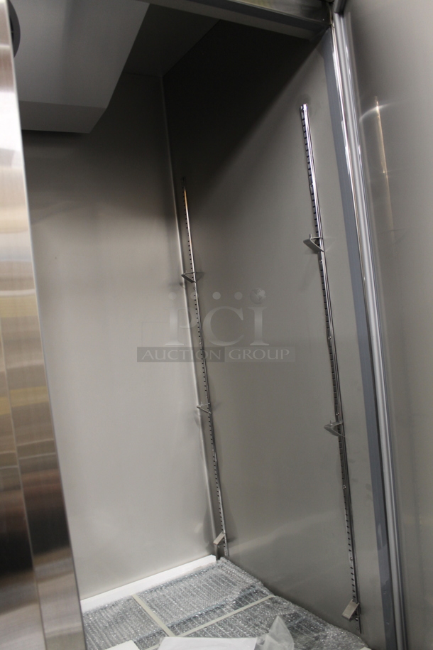 BRAND NEW SCRATCH AND DENT! 2023 KoolMore RIR-2D-SS Stainless Steel Commercial 2 Door Reach In Cooler w/ Poly Coated Racks. 115 Volts, 1 Phase. Tested and Working! - Image 8 of 8