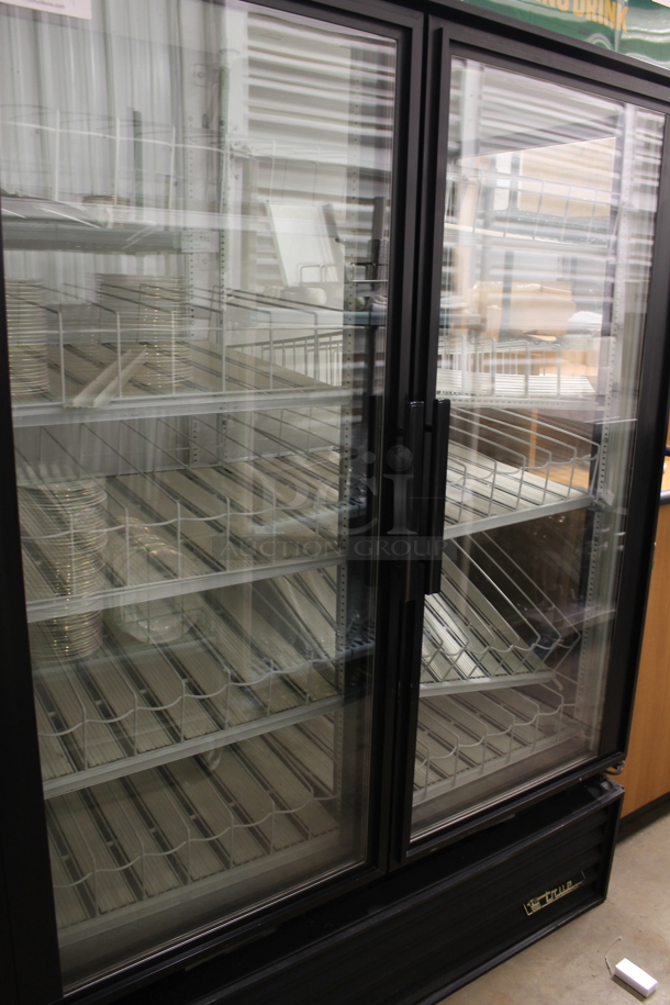 True GEM-49 Metal Commercial 2 Door Reach In Cooler Merchandiser w/ Poly Coated Racks and Drink Sliders. 115 Volts, 1 Phase. Tested and Working! - Image 3 of 6