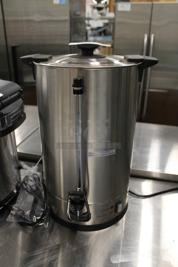 BRAND NEW SCRATCH AND DENT! Avantco 177CU100ETL Stainless Steel Commercial Countertop Coffee Maker. 120 Volts, 1 Phase.  - Image 2 of 6