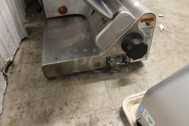 Globe 500L Stainless Steel Commercial Countertop Automatic Meat Slicer w/ Blade Sharpener. 120 Volts, 1 Phase. Tested and Working! - Image 5 of 6