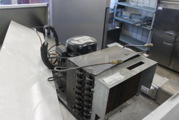 Metal Commercial Bagged Ice Freezer Merchandiser. Tested and Powers On But Does Not Get Cold - Image 11 of 11