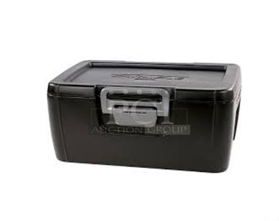BRAND NEW SCRATCH AND DENT! Carlisle IT18003 Cateraide™ IT Onyx Black Top Loading 8" Deep Insulated Food Pan Carrier