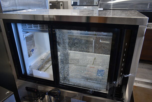 BRAND NEW SCRATCH AND DENT! 2023 Avantco 178DLC47HCS Stainless Steel Commercial Floor Style Deli Display Case Merchandiser. See Pictures For Broken Glass on Back Doors. 115 Volts, 1 Phase. Tested and Working! - Image 5 of 7