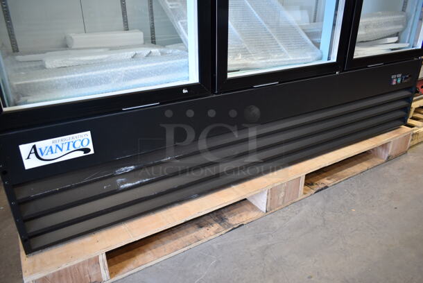 BRAND NEW SCRATCH AND DENT! 2023 Avantco 178GDC69HCB Metal Black 3 Door Reach In Cooler Swing Glass Door Merchandiser Refrigerator with LED Lighting and Poly Coated Racks. 115 Volts, 1 Phase.  Tested and Working! - Image 3 of 9