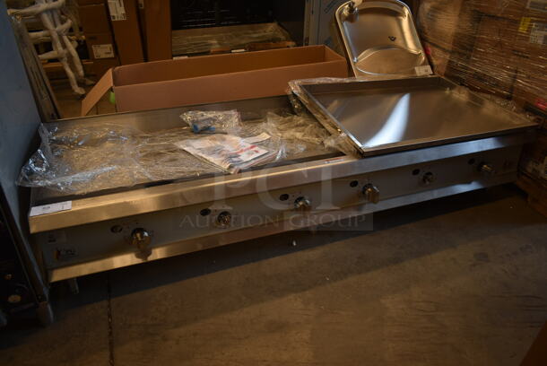 BRAND NEW SCRATCH AND DENT! Cooking Performance Group CPG 351GTCPG72NL Stainless Steel Commercial Countertop Natural Gas Powered Flat Top Griddle. 180,000 BTU. - Image 2 of 9