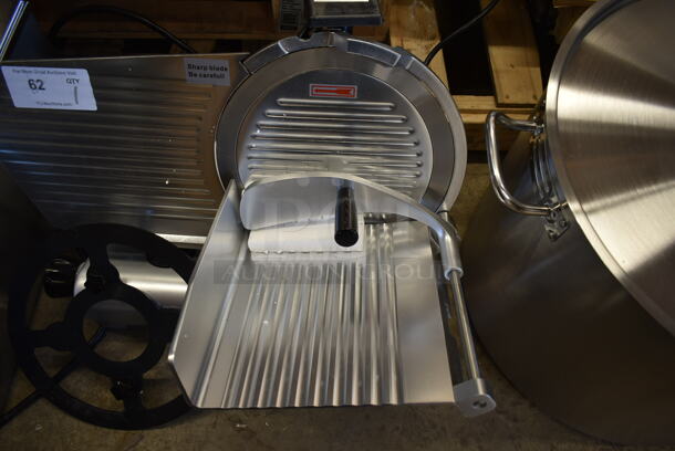 BRAND NEW SCRATCH AND DENT! Avantco 177SL312 Stainless Steel Commercial Countertop Manual Gravity Fed Meat Slicer. 110-120 Volts, 1 Phase. Tested and Working! - Image 5 of 7