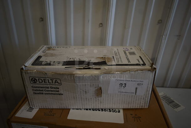 BRAND NEW SCRATCH AND DENT! Delta Faucet 590-TFLGHGMHDF Deck Mount Electronic Lavatory Touchless Faucet with Vandal-Resistant 0.5 GPM Aerator and H2Optics Technology - Image 2 of 4