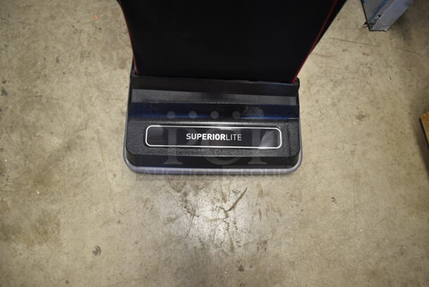 BRAND NEW SCRATCH AND DENT! 2023 Hoover 430CH50200 Superior Lite CH50200 12" Upright Vacuum Cleaner. 120 Volts, 1 Phase. Tested and Working! - Image 4 of 7
