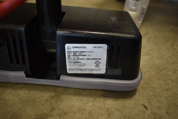 BRAND NEW SCRATCH AND DENT! 2023 Hoover 430CH50200 Superior Lite CH50200 12" Upright Vacuum Cleaner. 120 Volts, 1 Phase. Tested and Working! - Image 7 of 7