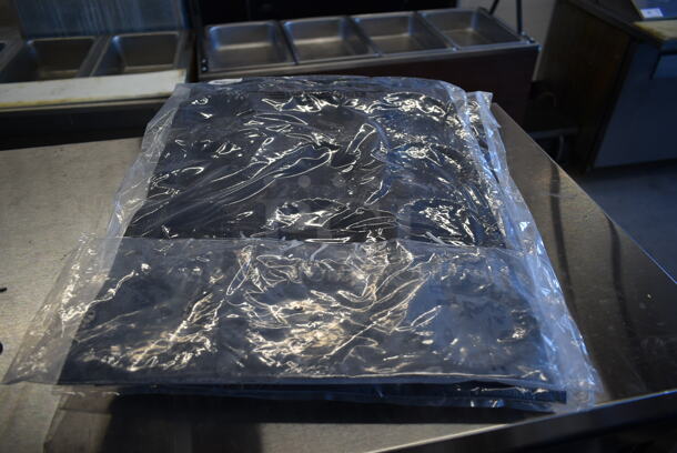 5 BRAND NEW SCRATCH AND DENT! Sasa Demarle Flexipan® Air SF-01674 Silicone 15 Compartment Tartlet Mold - 3 3/4" x 3 3/4" x 1" Cavities. 5 Times Your Bid! - Image 4 of 6