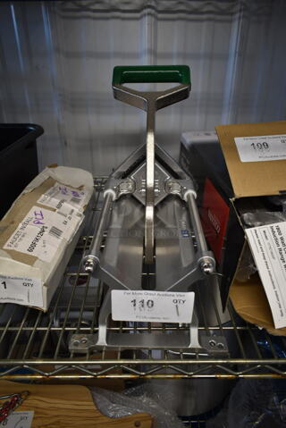 BRAND NEW SCRATCH AND DENT! Garde Metal Commercial Countertop Vegetable Cutter. 