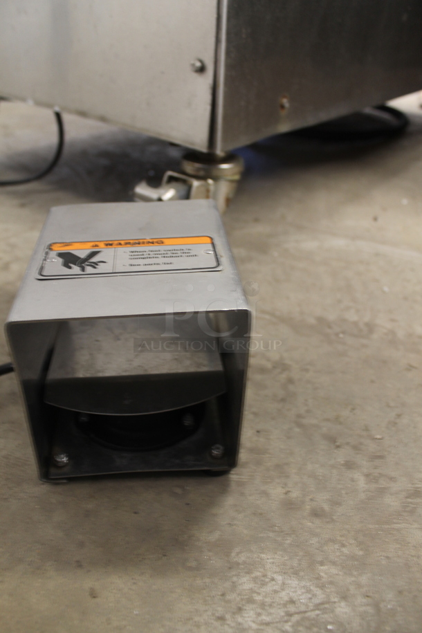 2016 Hobart MG2032 Metal Commercial Floor Style Electric Powered Meat Grinder w/ Foot Pedal on Commercial Casters. 208 Volts, 3 Phase. - Image 3 of 6