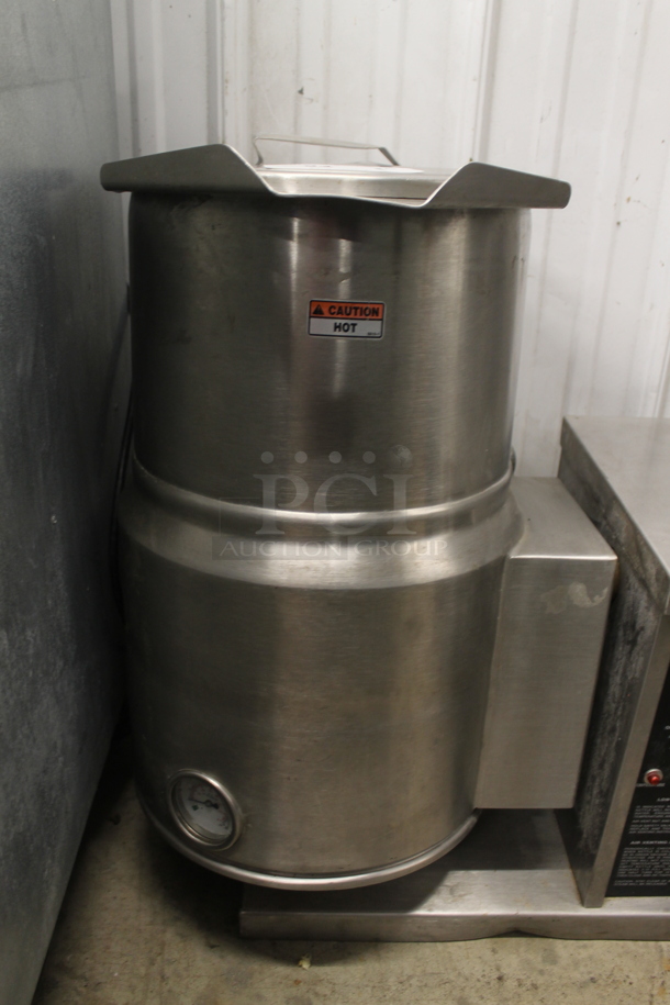 Market Forge FCT-6 Stainless Steel Commercial Countertop Electric Powered 6 Gallon Steam Kettle. 208 Volts, 1 Phase. - Image 3 of 5