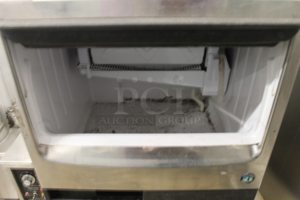 Hoshizaki KM-101BAH Stainless Steel Commercial Undercounter Self Contained Ice Machine. 115 Volts, 1 Phase. - Image 3 of 5