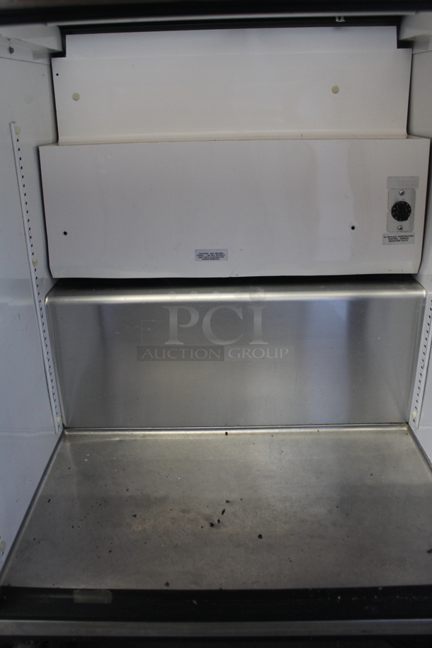 True TSSU-27-12M-B Stainless Steel Commercial Prep Table w/ Over Shelf. 115 Volts, 1 Phase. Tested and Working! - Image 3 of 4