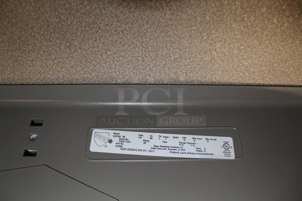 BRAND NEW SCRATCH AND DENT! Elkay EZFSD_1H Stainless Steel Commercial Wall Mount Water Fountain.  - Image 5 of 6