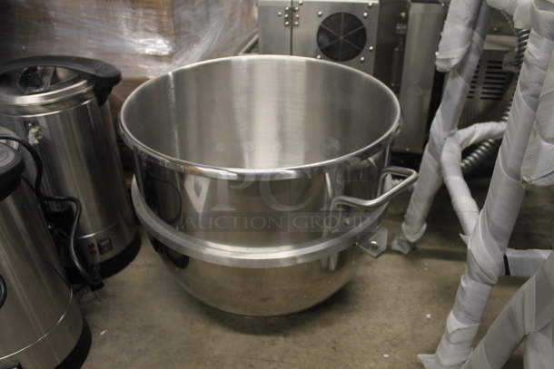 BRAND NEW SCRATCH AND DENT! SY2305 Stainless Steel Commercial Mixing Bowl.  - Image 5 of 8