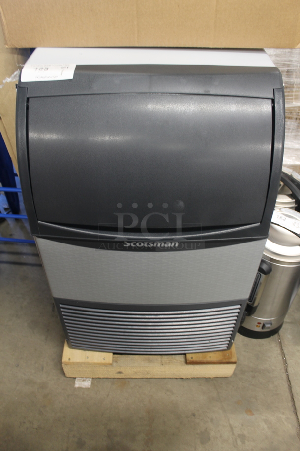 BRAND NEW SCRATCH AND DENT! 2022 Scotsman CU0920MA-1A Stainless Steel Commercial Self Contained Ice Machine. 115 Volts, 1 Phase.  - Image 3 of 8