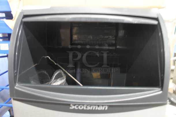 BRAND NEW SCRATCH AND DENT! 2022 Scotsman CU0920MA-1A Stainless Steel Commercial Self Contained Ice Machine. 115 Volts, 1 Phase.  - Image 4 of 8