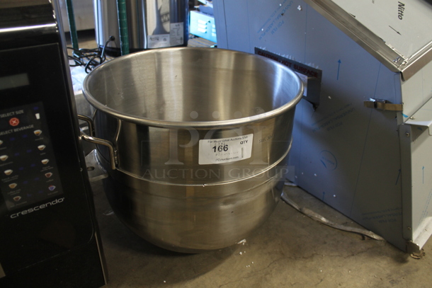 BRAND NEW SCRATCH AND DENT! Stainless Steel Commercial Mixing Bowl. - Image 4 of 6