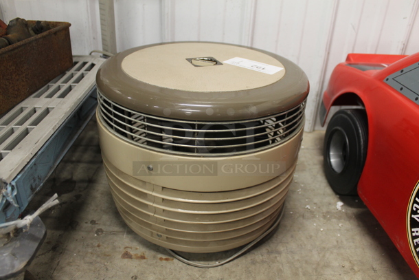 Lasko H12-I Heater? 120 Volts, 1 Phase.  - Image 3 of 6