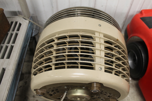 Lasko H12-I Heater? 120 Volts, 1 Phase.  - Image 5 of 6