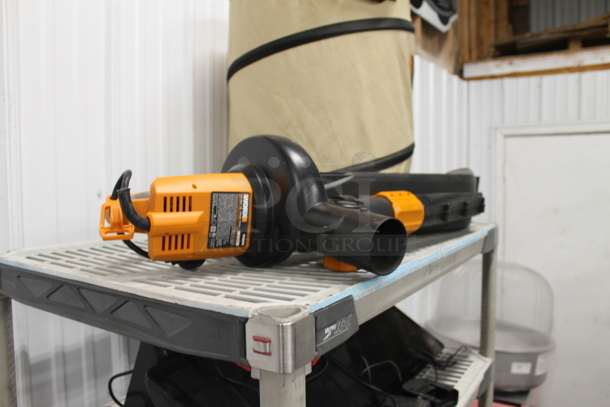Worx WG502 Blower Mulcher Yard Vacuum. 120 Volts, 1 Phase.  - Image 2 of 6