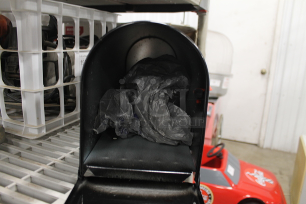 IN ORIGINAL BOX! Gibraltar Parsons Mailbox - Image 3 of 3