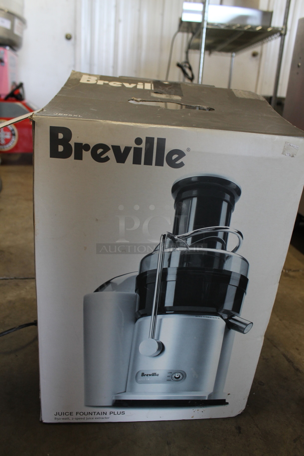 Breville JE95XL Countertop Citrus Juicer - Image 8 of 9