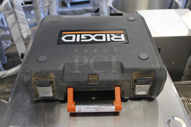 Rigid R250SFA Straight Finish Nailer in Hard Case - Image 2 of 6