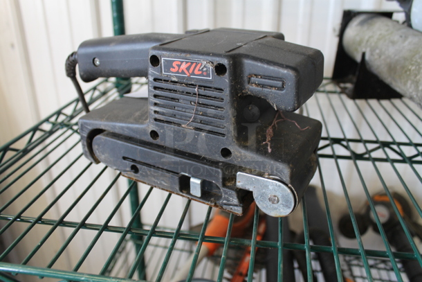 Skil 7313 Belt Sander. 120 Volts, 1 Phase.  - Image 2 of 4