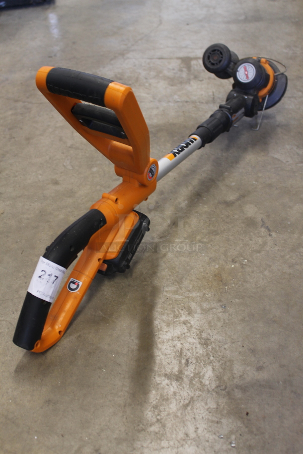 Worx WG151.5 Weed Eater Weed Whacker.  - Image 1 of 4