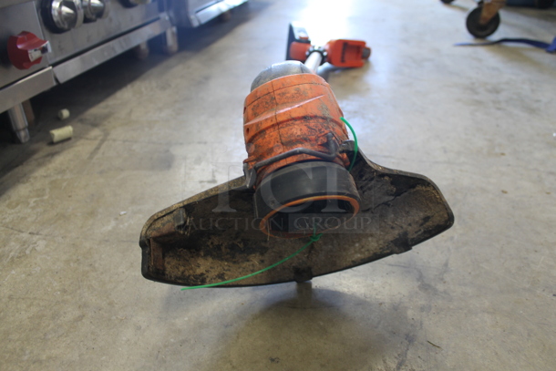 Black & Decker NST2118 String Trimmer - Image 3 of 5