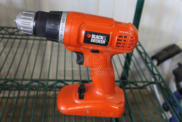 3 Battery Powered Drills; Skil and Black and Decker. 3 Times Your Bid! - Image 7 of 8