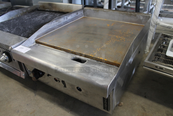 2023 Venancio R24CT-24T Stainless Steel Commercial Countertop Natural Gas Powered Flat Top Griddle. 25,000 BTU. - Image 2 of 3