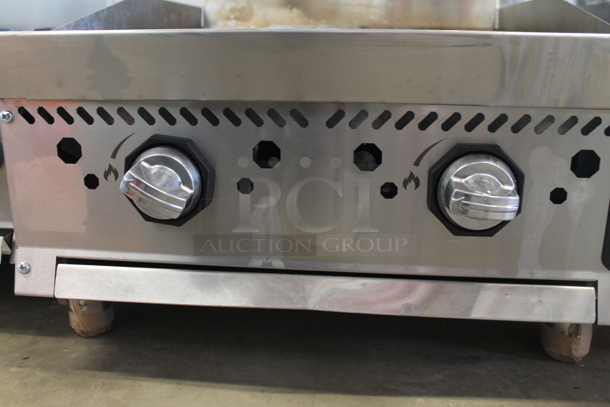 2023 Venancio O24CB Stainless Steel Commercial Countertop Natural Gas Powered Charbroiler Grill. 30,000 BTU. - Image 3 of 5