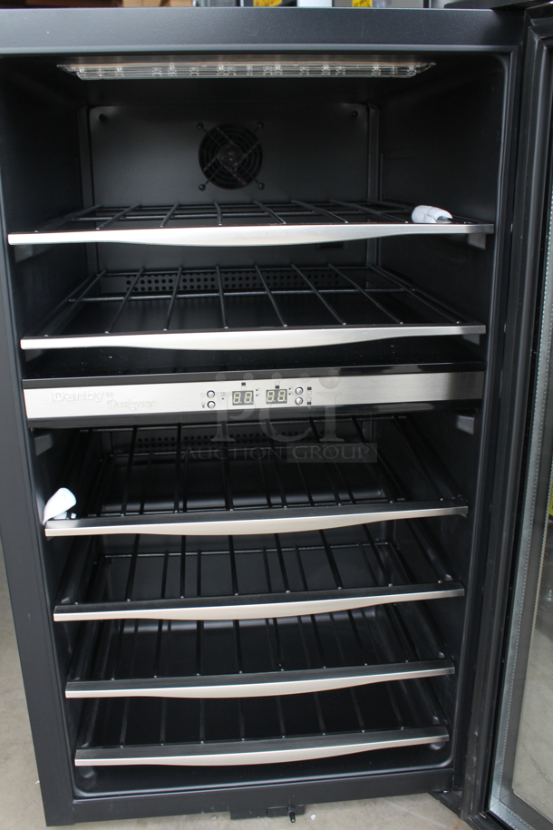 BRAND NEW SCRATCH AND DENT! Danby DWC040A3BSSDD 38 Bottle Free-Standing Metal Wine Cooler Merchandiser. 115 Volts, 1 Phase. Tested and Working! - Image 6 of 7