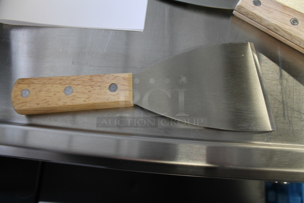 BRAND NEW SCRATCH AND DENT! Whynter ICR-300SS Portable Instant Ice Cream Maker Frozen Pan Roller in Stainless Steel. 115 Volts, 1 Phase. Tested and Working! - Image 2 of 5