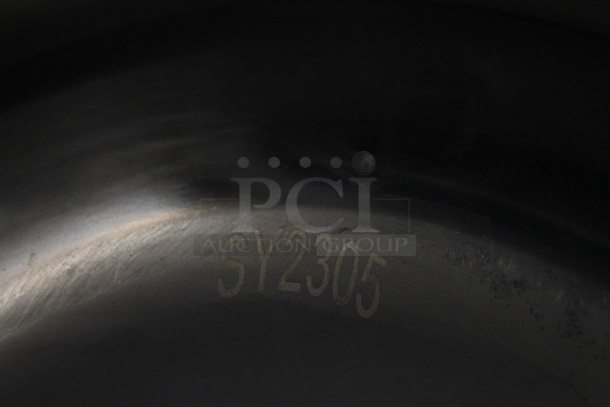 BRAND NEW SCRATCH AND DENT! SY2305 Stainless Steel Commercial Mixing Bowl.  - Image 8 of 8