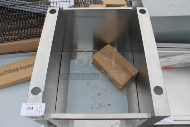 BRAND NEW SCRATCH AND DENT! Regency 351BASE24 24" Stainless Steel Open Base Equipment Stand - Image 3 of 5