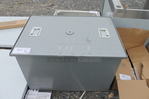 BRAND NEW SCRATCH AND DENT! Regency 600GT25 50 lb. 25 GPM Grease Trap with 3" Non-Threaded Connections - Image 2 of 5