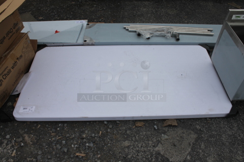 BRAND NEW SCRATCH AND DENT! Stainless Steel Tabletop