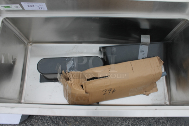 BRAND NEW SCRATCH AND DENT! Regency 600IB1836 Stainless Steel 18" x 36" Underbar Ice Bin - 119 lb. - Image 3 of 4