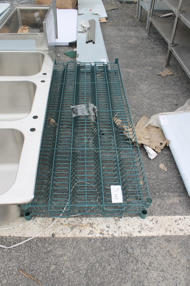 BRAND NEW SCRATCH AND DENT! Lot of 2 Green Finish Wire Racks - Image 4 of 5