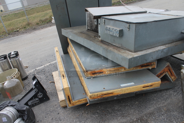 6'x4' Norlake SELF CONTAINED Walk In Freezer Box w/ Copeland KAJB-010E-CAV-800 208-230 Volts, 1 Phase Compressor. Information Provided By The Consignor But Not Verified By PCI Auctions. Picture of the Unit Before Removal Is Included In the Listing. - Image 4 of 9