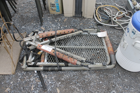 ALL ONE MONEY! Lot of Metal Pieces